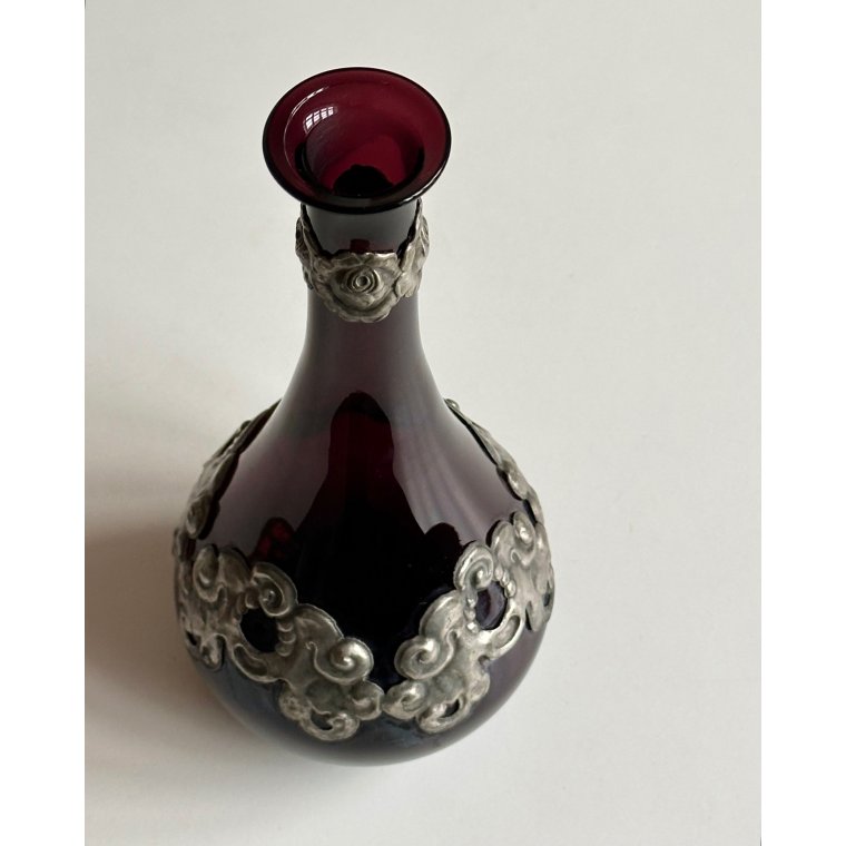 Antik karaffel uden prop, aubergine
