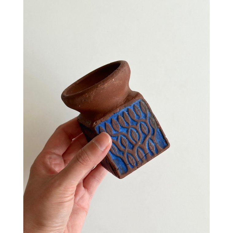 Ceramic candleholder