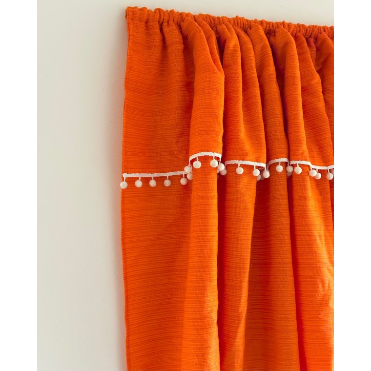 Retro gardin, orange m pompom