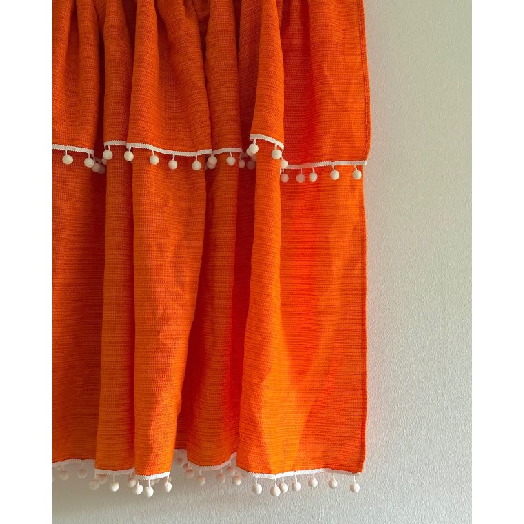 Retro gardin, orange m pompom