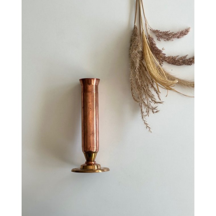 Slender vase, copper/brass