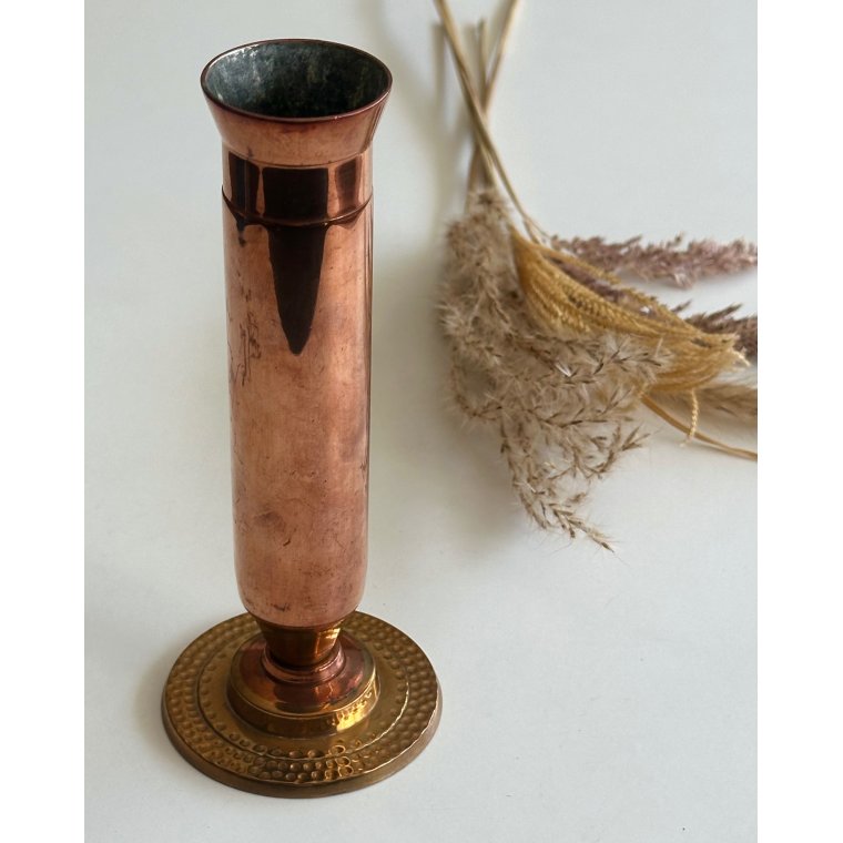 Slender vase, copper/brass