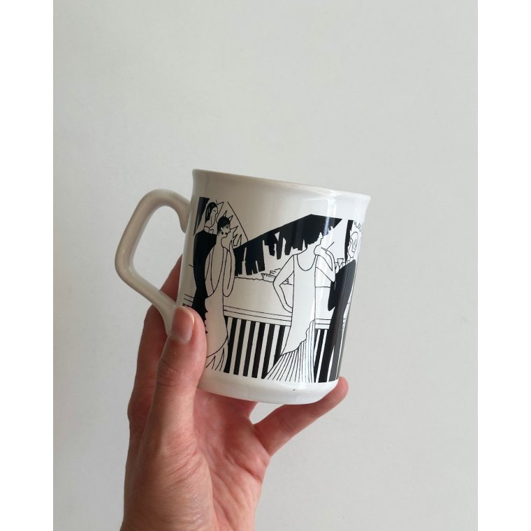 English mug, black/white