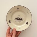 Cake plate w deer - F