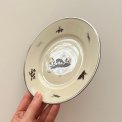 Cake plate w deer - F