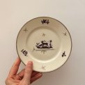 Cake plate w deer - E