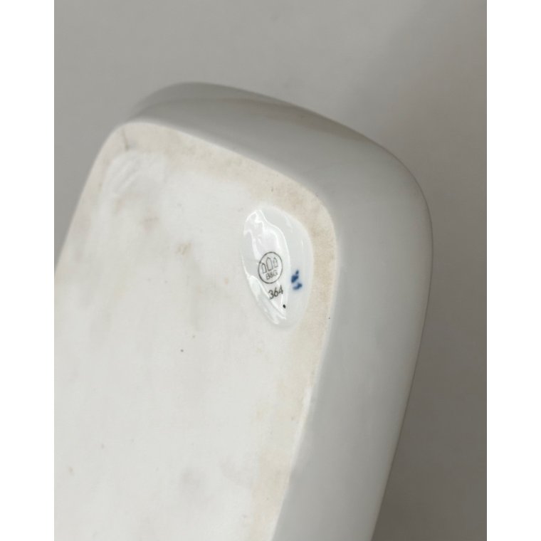 Bing og Grndahl, Blmalet sttebakke nr. 364, 2. sort. 