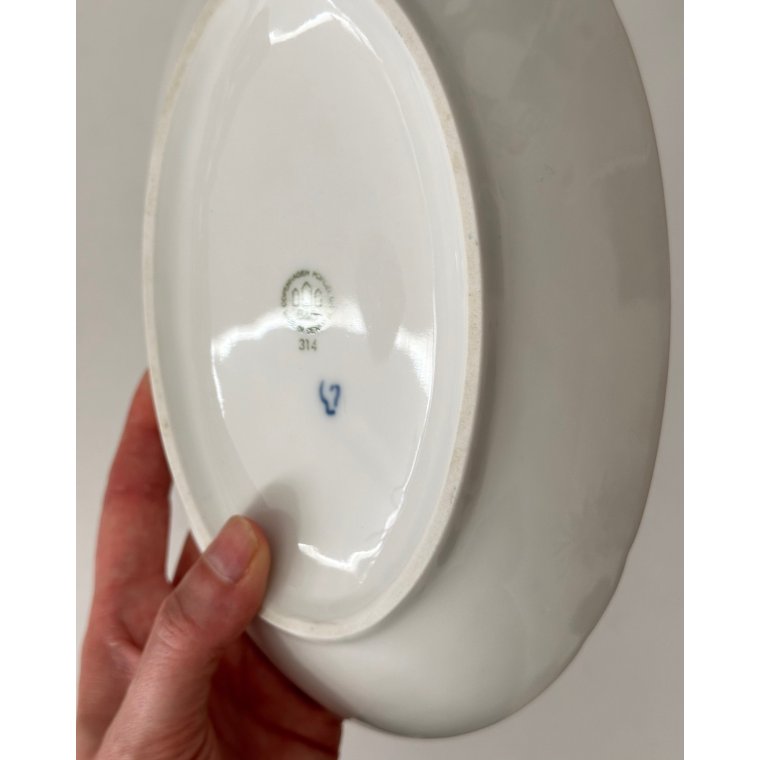 Bing and Grndahl Blue oval dish no. 314, 2. sort. 