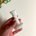Minilysestage til juletr�slys, hvidt opalineglas