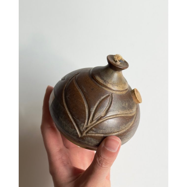 Bjergrd keramik, oliestage, mrk