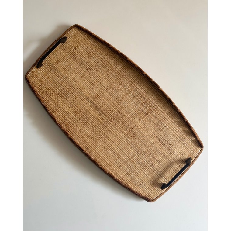 Vintage serveringbakke m flet