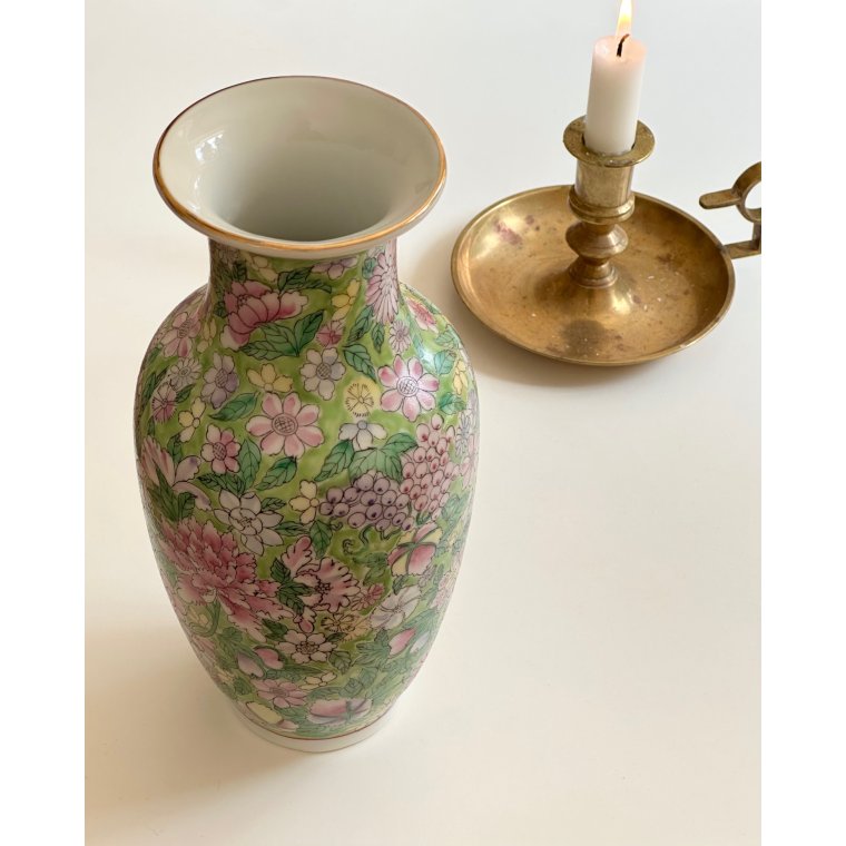 Hndmalet porcelnsvase