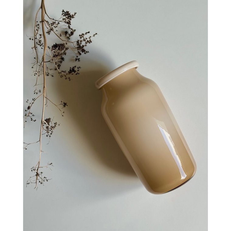 Flora fra Herstal, beige