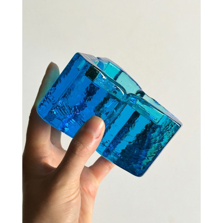 Turkis glasstage