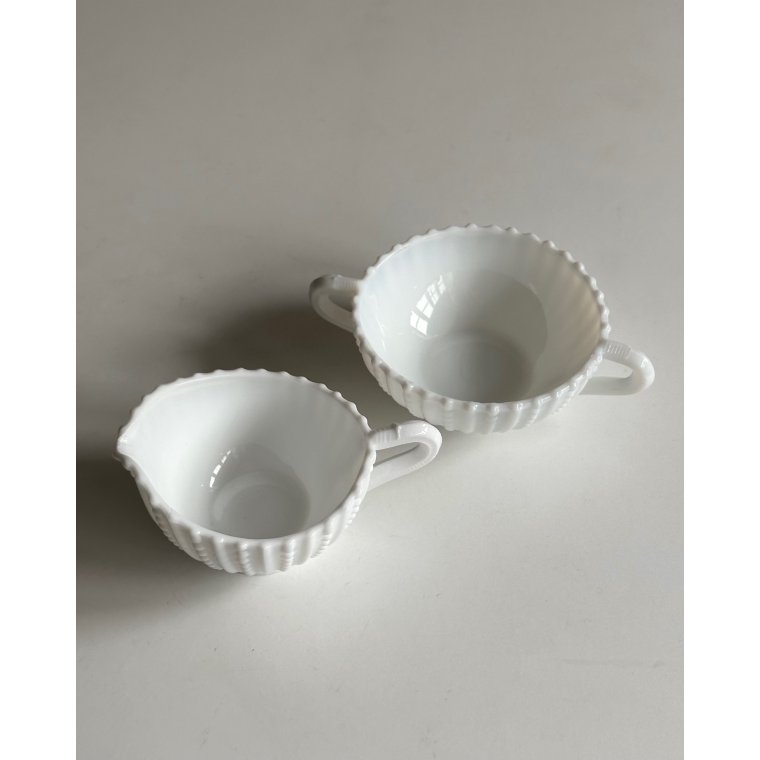 Sukker- og fldest, opalineglas