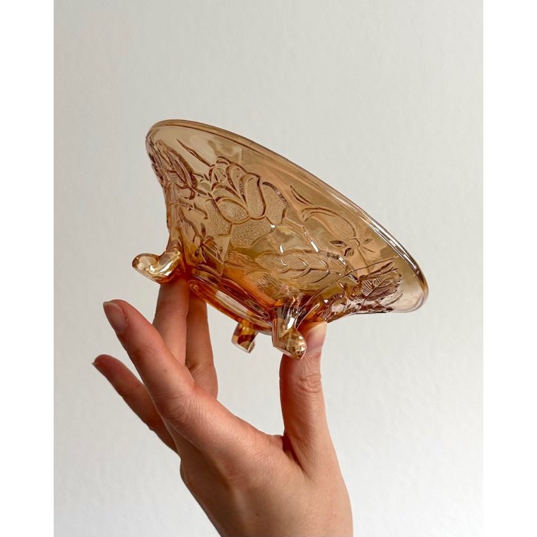 Lille skl p 3 fdder, iriserende