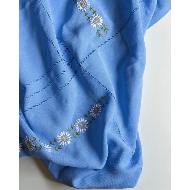 Bl dug m marguritter