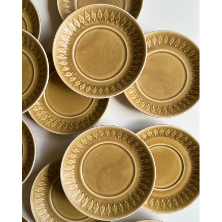 Jens Harald Quistgaard, Relief saucers, set of 12