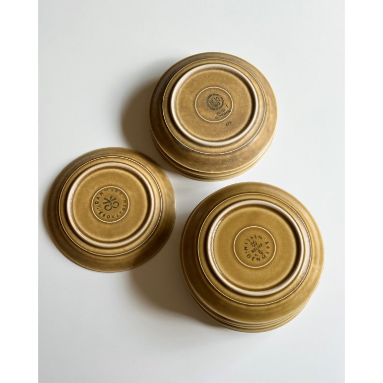 Jens Harald Quistgaard, Relief saucers, set of 12