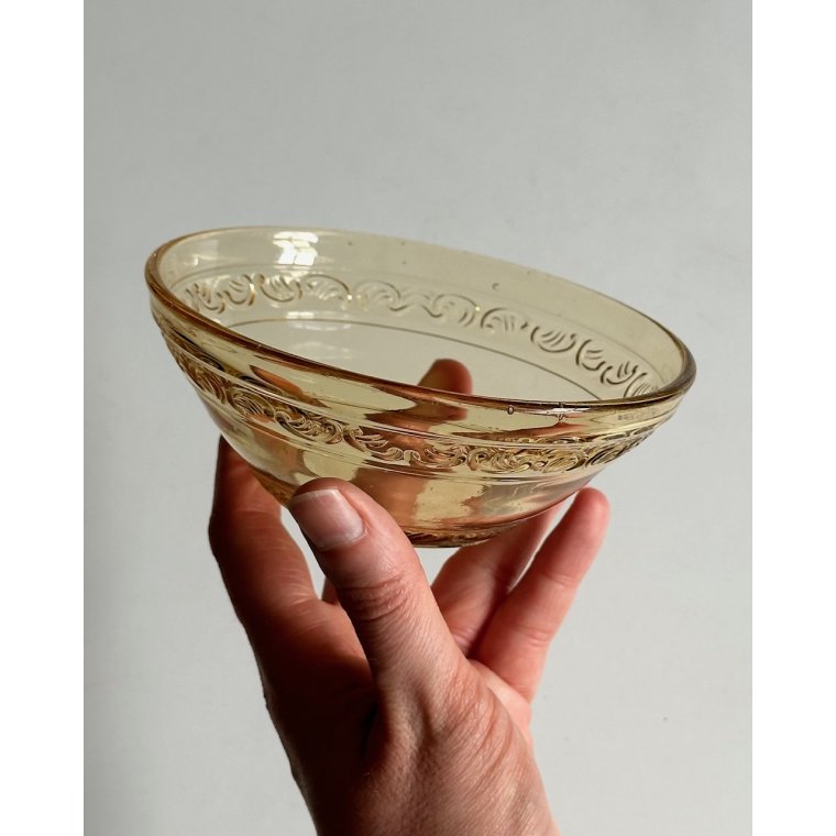 Lille glasskl, ravfarvet