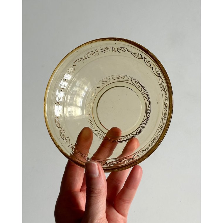 Lille glasskl, ravfarvet