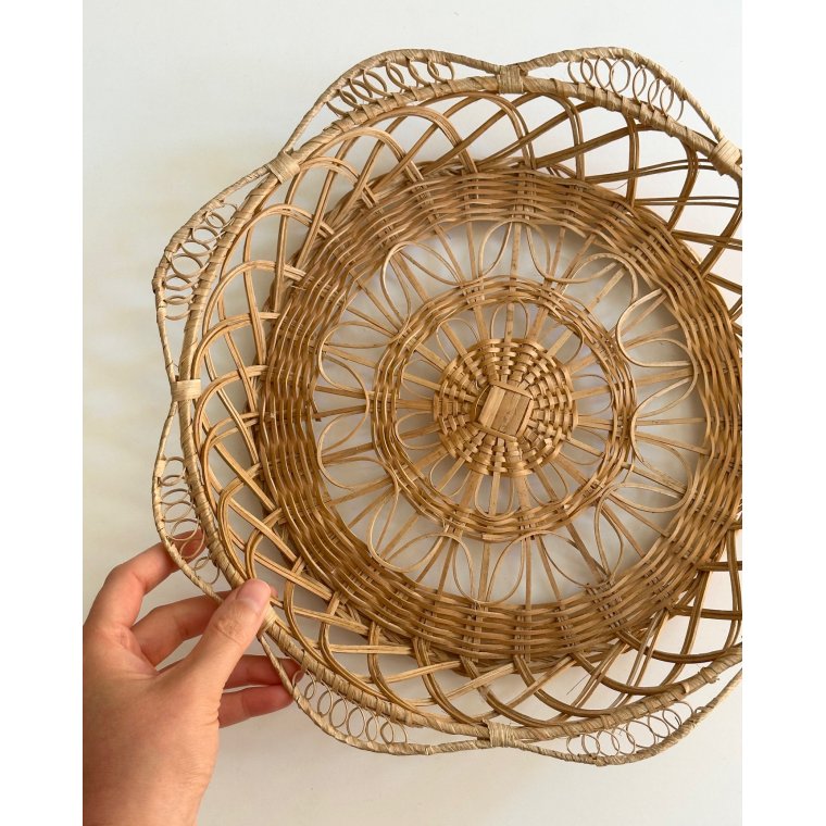 Flat basket, round