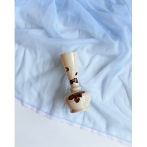 Opaline vase w decoration