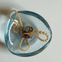 Lysebl� glassk�l m bobler