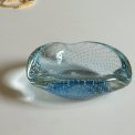 Lysebl� glassk�l m bobler