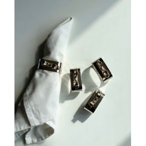 Retro napkin rings, set of 4