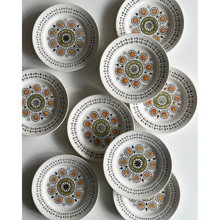 Engelske kagetallerkner, 9 stk samlet