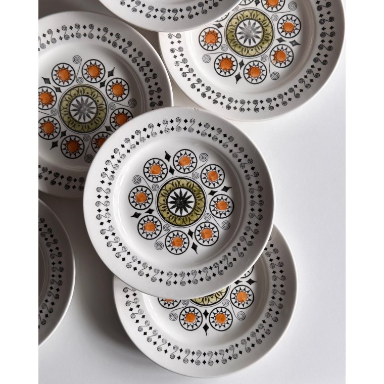 Engelske kagetallerkner, 9 stk samlet