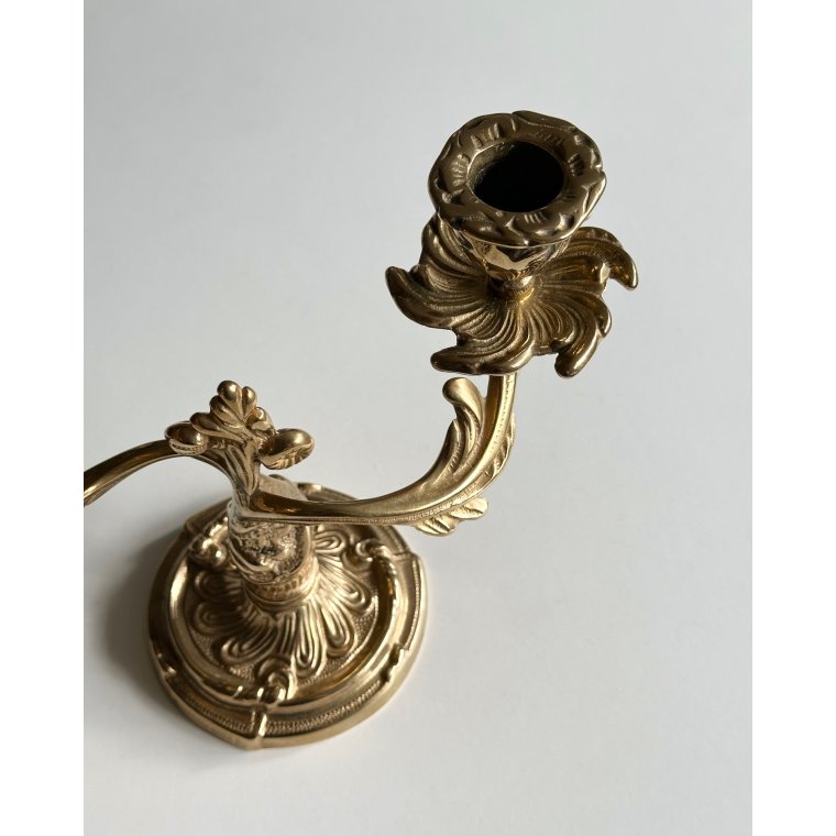 Toarmet messingstage, massiv