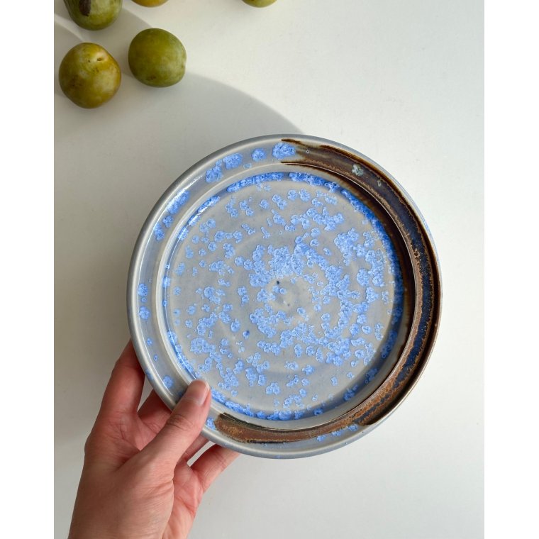 Ceramic plate w crystal glaze
