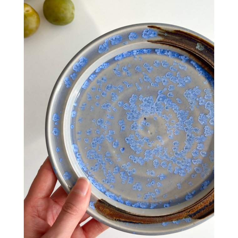Ceramic plate w crystal glaze