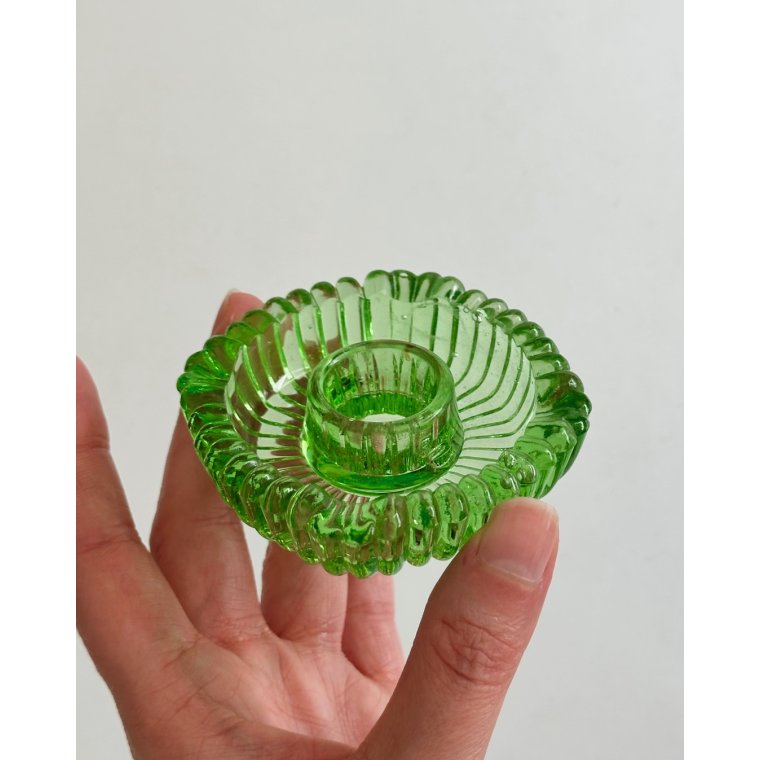 Lysestage, grnt glas