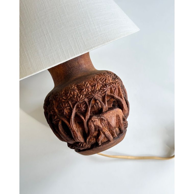 Tablelamp, hand carved wood