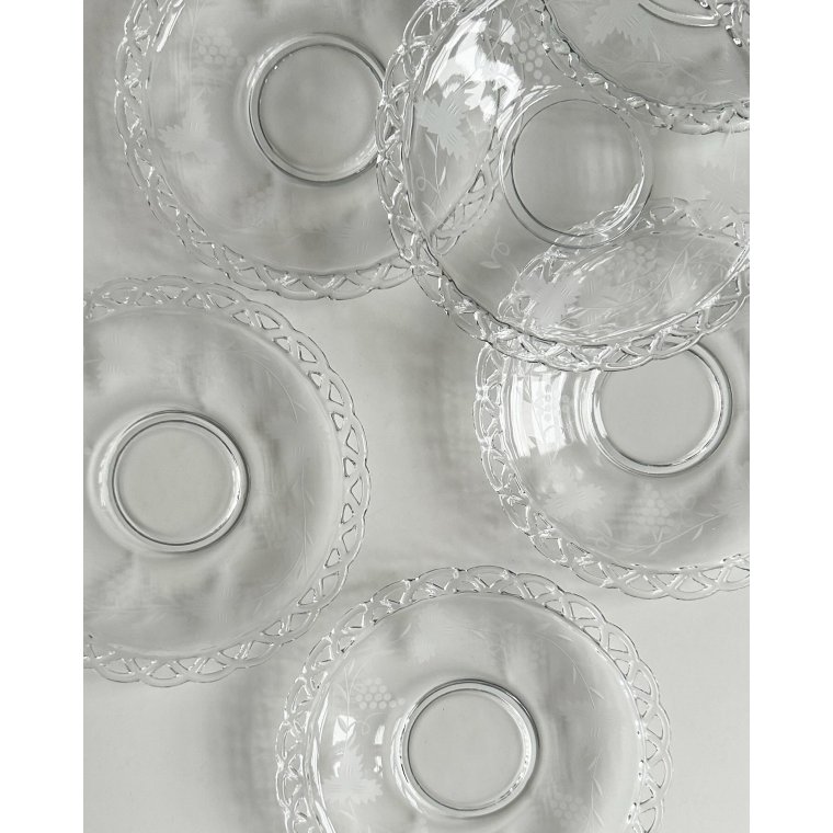 Glass plates w motifs and pierced trim, set of 6
