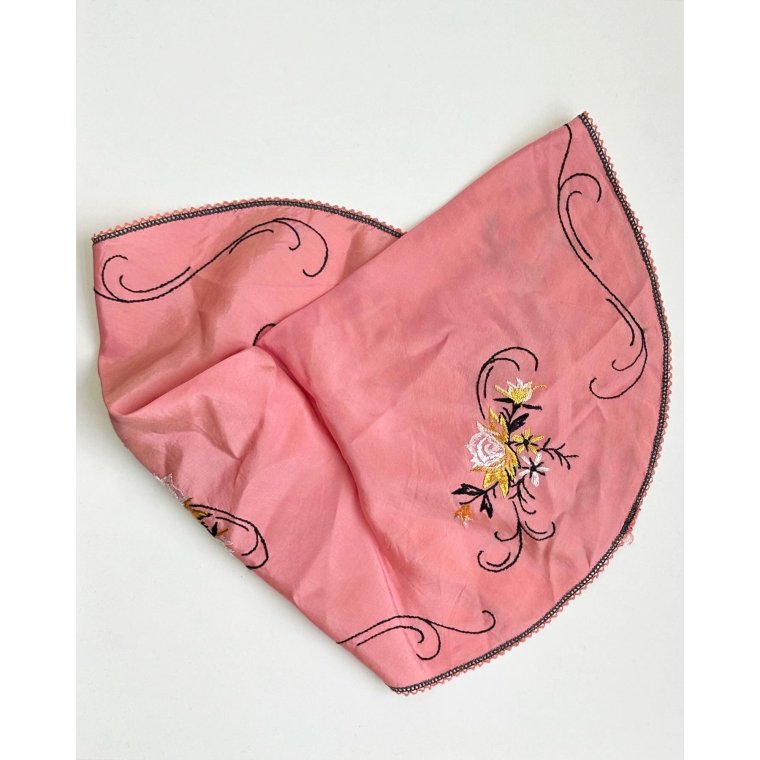 Rund minidug, rosa m sort broderi