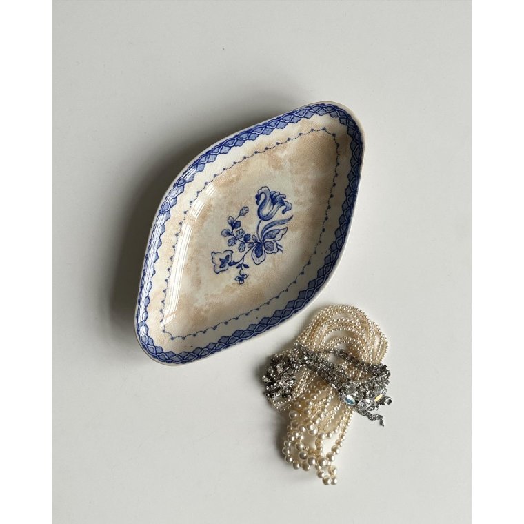 Gustavsberg Regina, patinated dish, NB