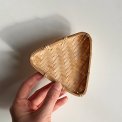 Small wicker tray, triangle