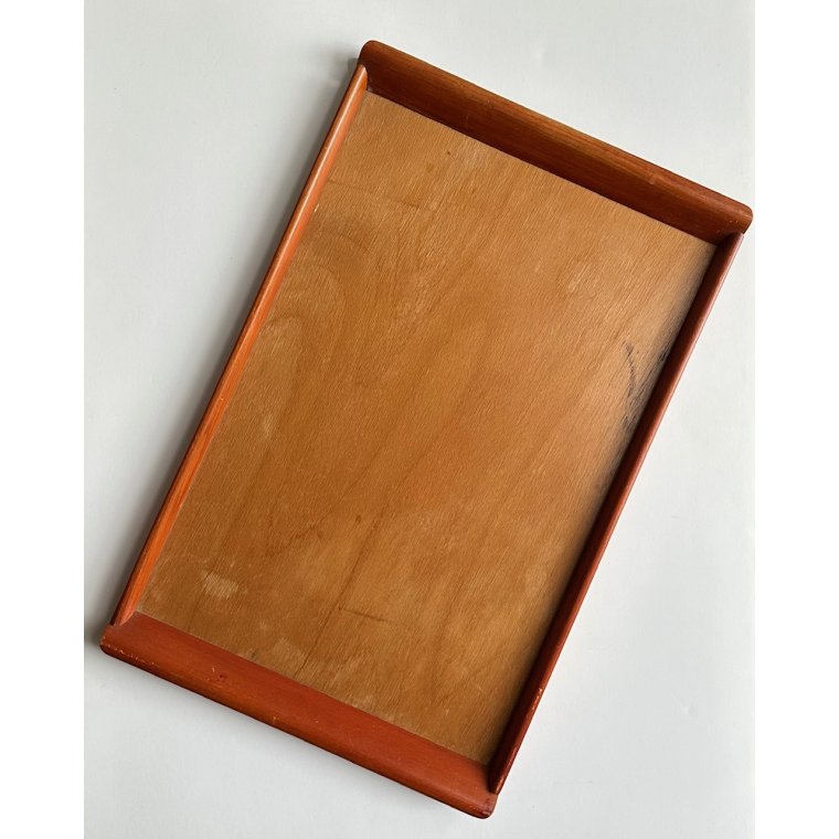 Trbakke m mrk kant, NB