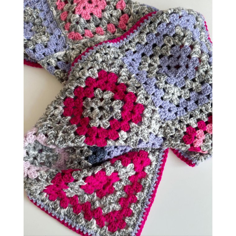 Hand made kid's blanket, granny squares, grey/rose/purple