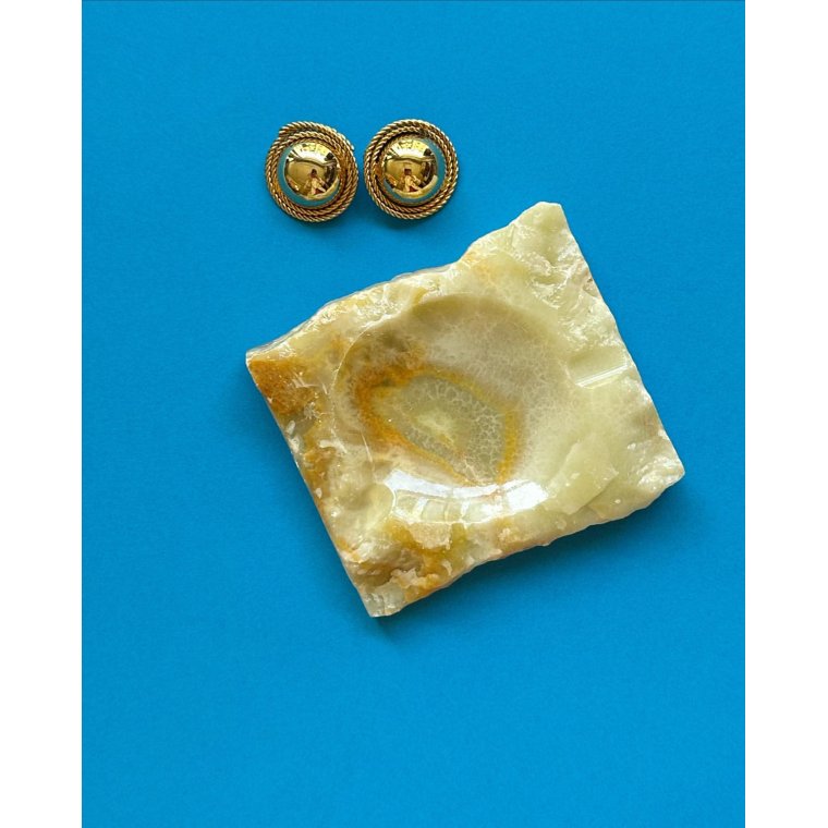 Stone dish, yellow/orange